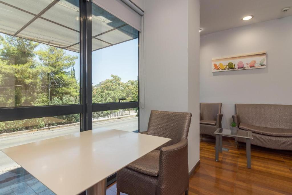 אתונה Arditou Akropolis Apartments-Suites מראה חיצוני תמונה