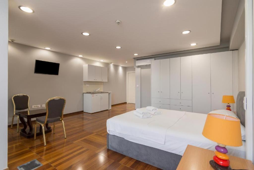 אתונה Arditou Akropolis Apartments-Suites מראה חיצוני תמונה